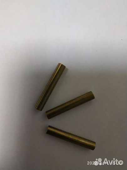 Стойка для печатных плат, круглая, латунь,М3, 30мм