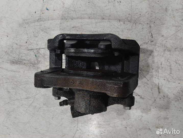 Суппорт тормозной передний правый