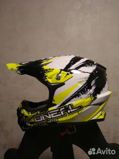 Мотошлем новый кроссовый Oneal 3 Series Shocker MX