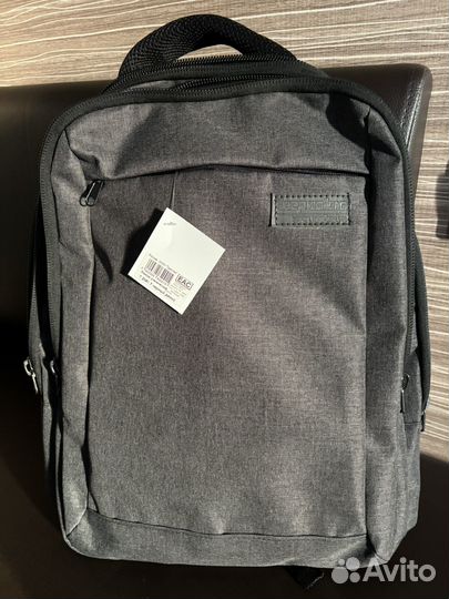 Рюкзак школьный