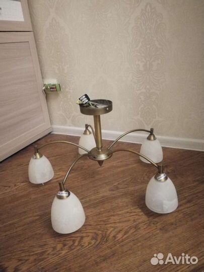 Люстра потолочная бу