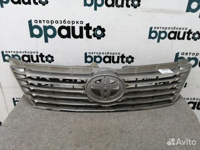Решетка радиатора 53101-33370 Toyota Camry 50 2012