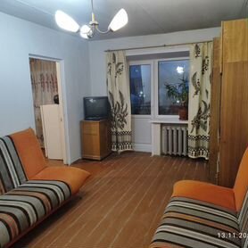 2-к. квартира, 46 м², 5/5 эт.