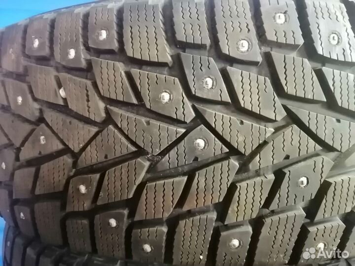 Dunlop SP Winter Ice 02 225/55 R17 101T