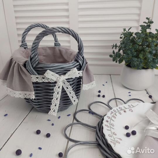 Корзина плетёная