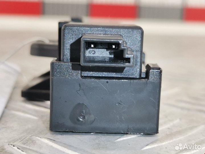 Усилитель антенны BMW 5 F07/F10/F11 2012