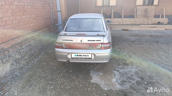 ВАЗ 2110 1.5 МТ, 2003, битый, 700 000 км