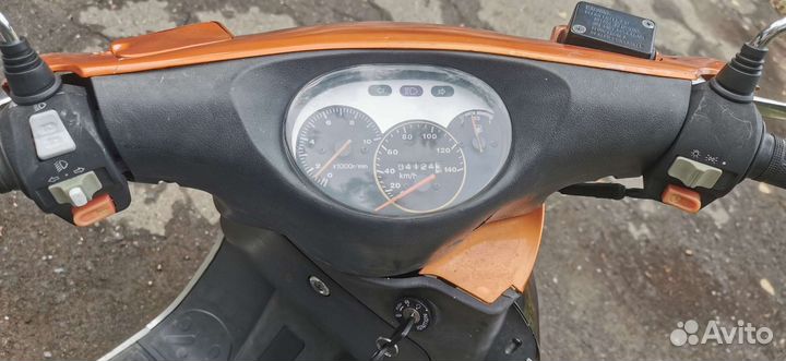 Продам скутер 125 кубиков Xingyue с птс