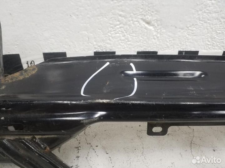 Усилитель заднего бампера Hyundai Creta 1