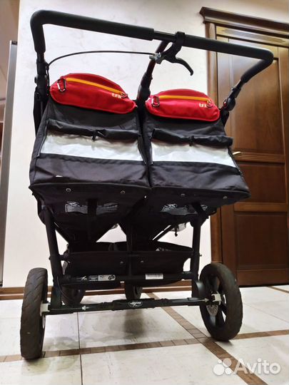 Детская коляска для двойни TFK Twin Trail 2 в 1