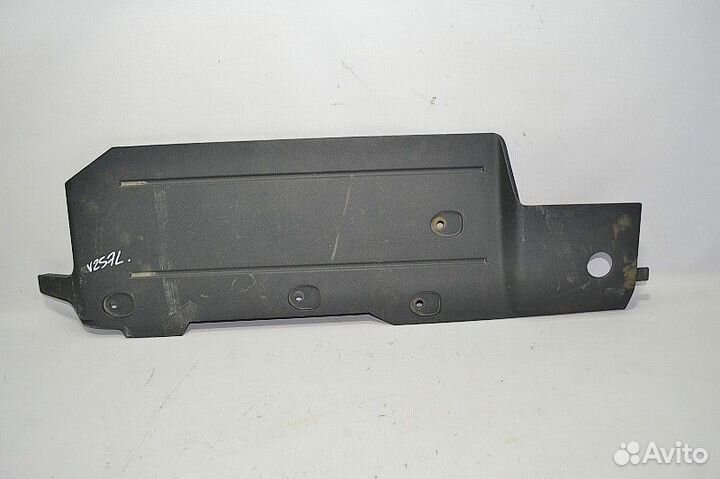 Накладка фары, левая volvo FH (01.12)