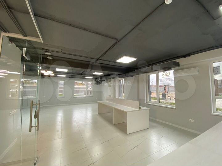 Снять помещение в Севастополе.Аренда Офиса 86.9 м2