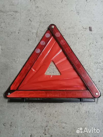 Знак аварийной остановки