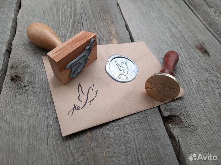 Изготовление печатей и штампов с логотипом