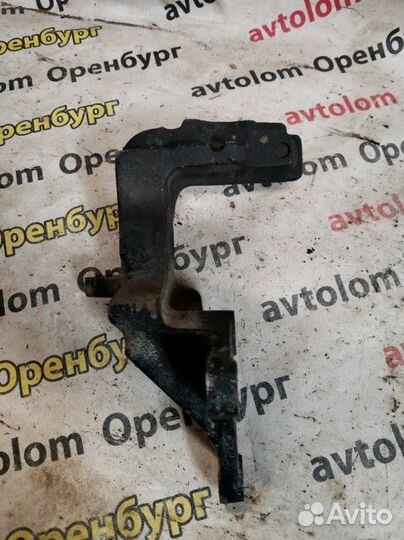 Кронштейн двигателя Kia Spectra 2