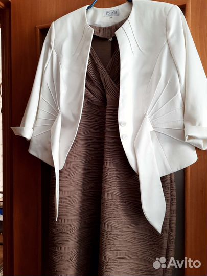 Костюм женский