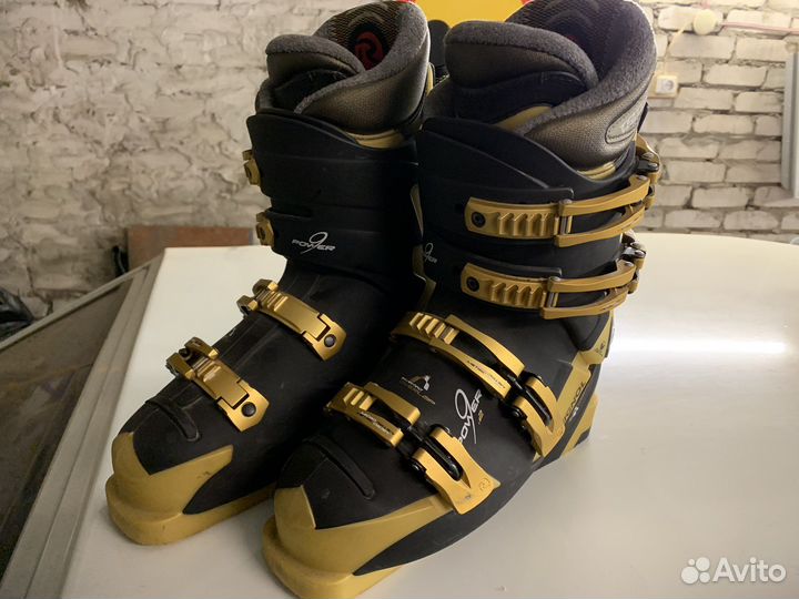 Горнолыжные ботинки