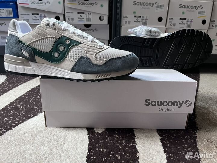 Кроссовки Saucony Shadow 5000 White/Grey