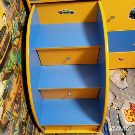 Кровать чердак