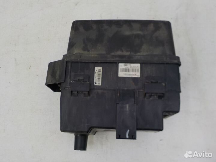 Блок предохранителей (моторный отсек) Hyundai Gene