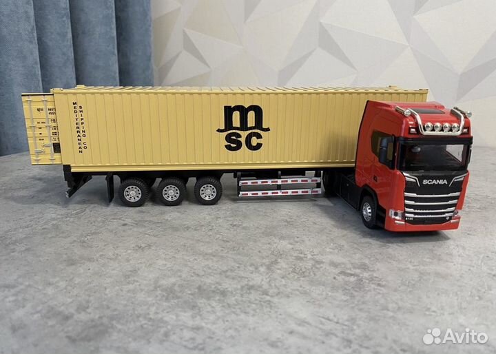 Модель автомобиля Scania s730 v8 фура