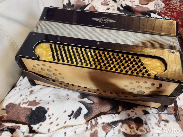 Аккордеон Rauner (Германия) более 80 лет
