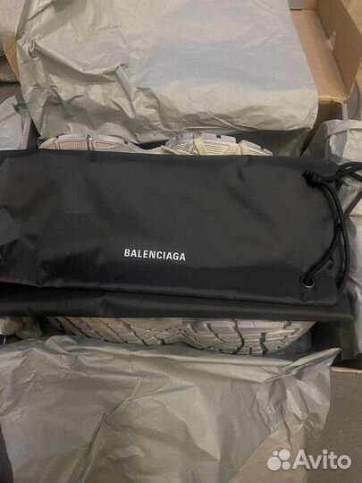 Balenciaga 3xl