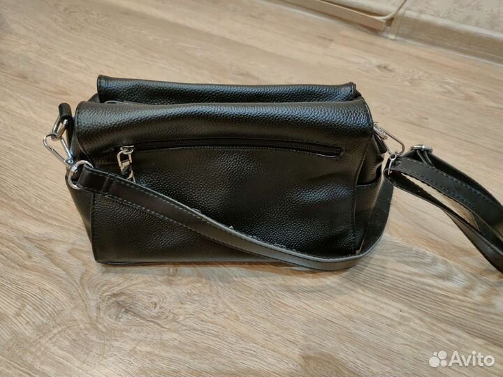 Сумка женская черная новая