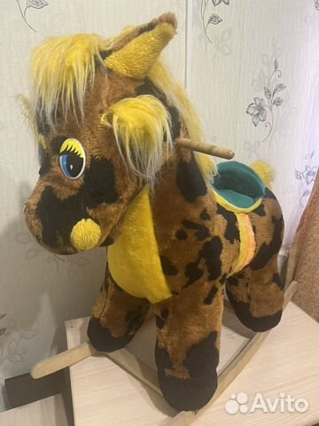 Качалка лошадь