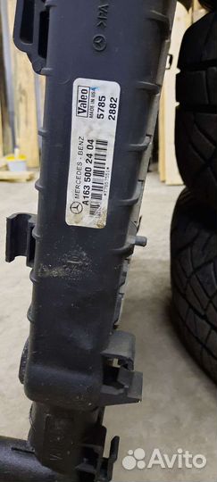 Радиатор системы охлаждения на мерседес мл 400