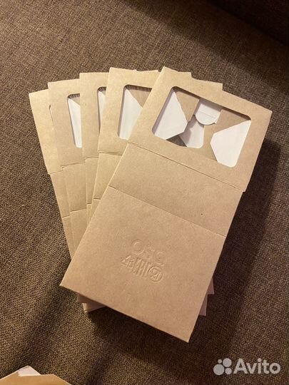 Самосборные коробки с окном