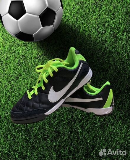 Бутсы nike футбольные