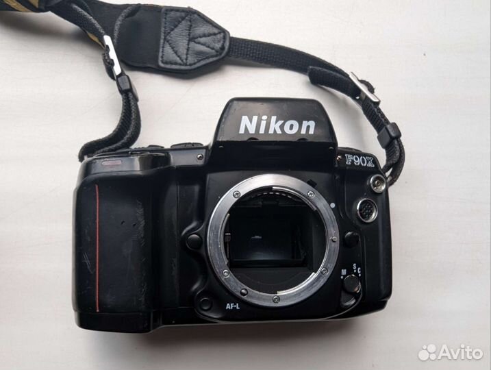 Пленочный фотоаппарат Nikon F90X