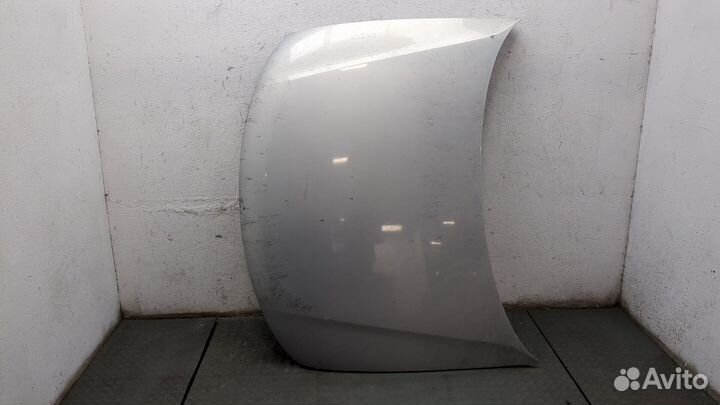 Капот Volkswagen Passat 5, 1999