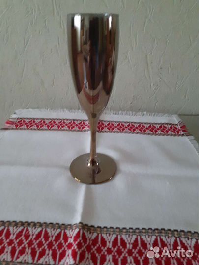 Бокалы для шампанского