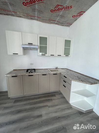 Врезка мойки и варочной поверхности.Сборка мебели