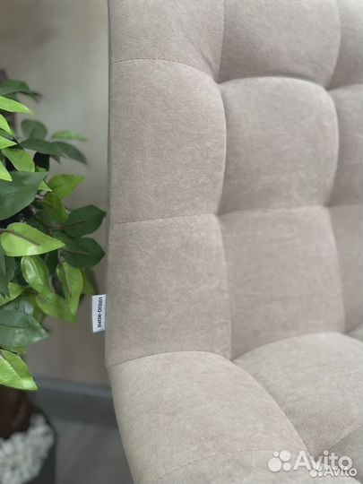 Поставка мягких стульев от производителя