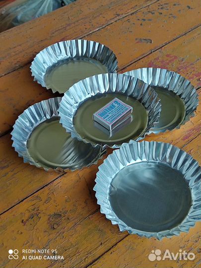Одноразовая фольгированная посуда (контейнеры, тарелки, формы из фольги, касалетки)