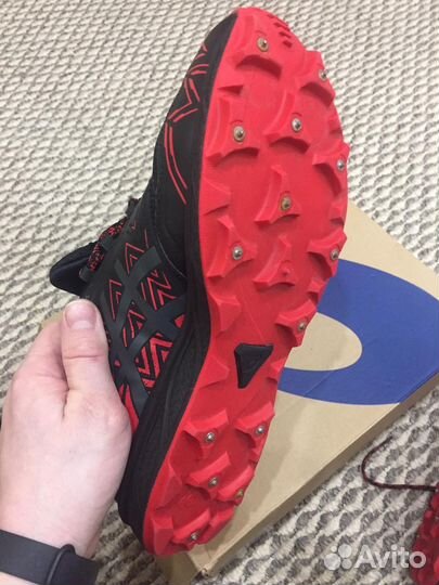 Кроссовки с шипами для бега asics fujisetsu 3