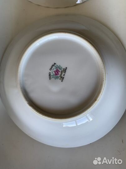 Фарфоровые тарелки