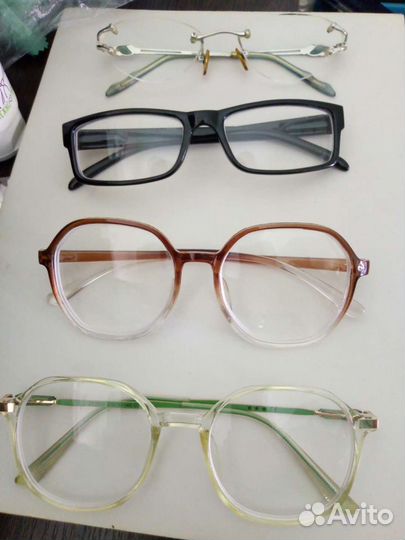 Очки с диоптриями новые и немного б/у от