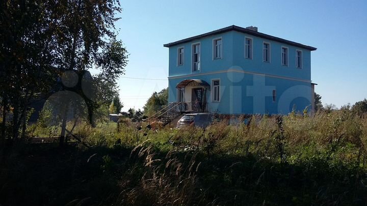 Дом 287 м² на участке 42 сот.