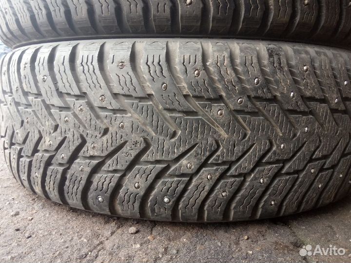 Nokian Tyres Hakkapeliitta 8 SUV 215/65 R17