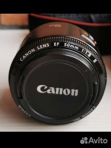 Объектив (портретник) Canon EF 50mm, 1:1:8