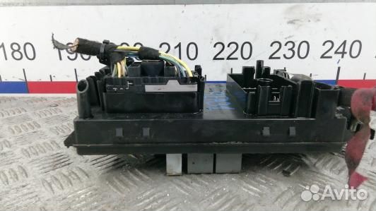 Блок предохранителей opel astra J (SEA31M101)