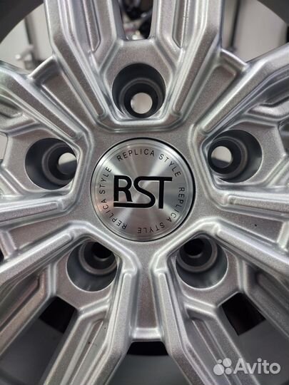 Диск литой RST R-078, 7*18,5*114.3,et37,dia66.6