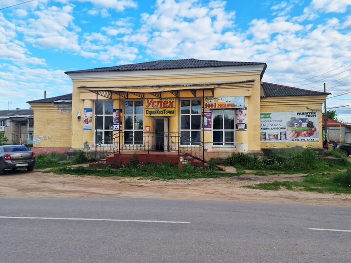 Торговая площадь, 221 м²