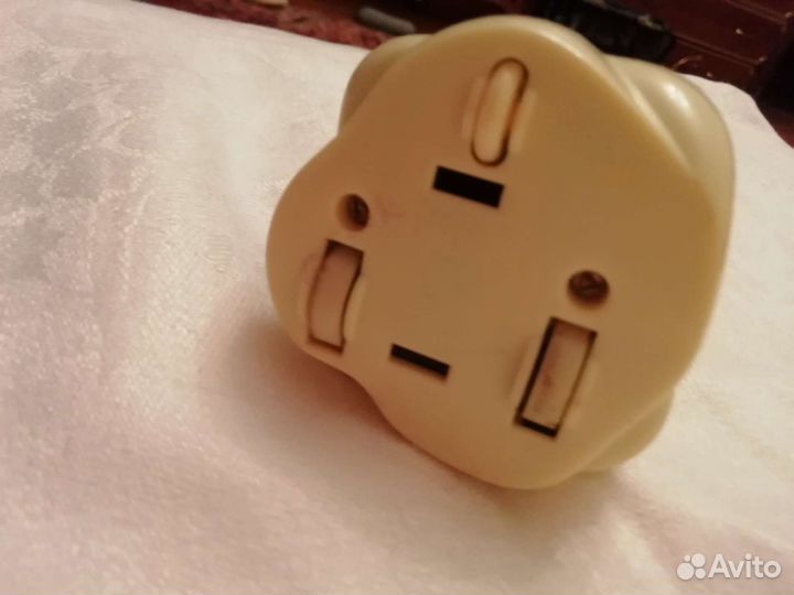 Игрушки. Насекомые и змея