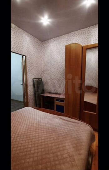 2-к. квартира, 33 м², 3/3 эт.