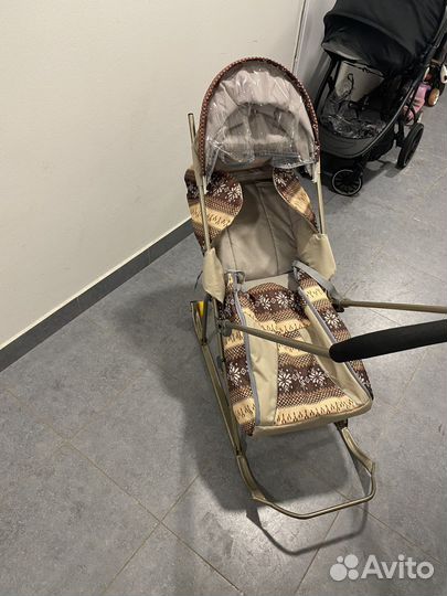 Детские санки утепленные с колесами